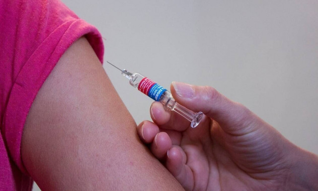 Κορονοϊός - Καναδάς: Καταφθάνουν στην χώρα τα πρώτα εμβόλια της Pfizer