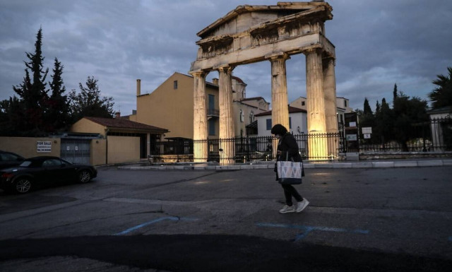 «Βόμβα» Βατόπουλου στο Newsbomb.gr: Με το νέο έτος ελπίζουμε σε διψήφιο αριθμό διασωληνωμένων