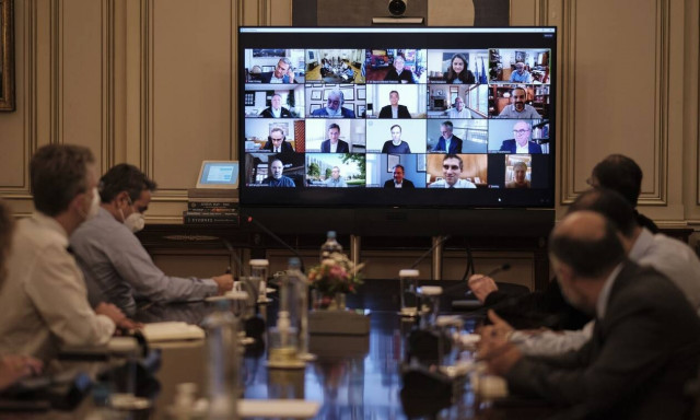 Κορονοϊός: Συγκρατημένα αισιόδοξος ο Μητσοτάκης - Τι είπε στους φαρμακοβιομήχανους