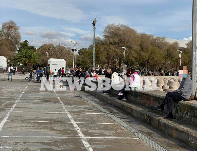 Lockdown: Γέμισε το ΣΕΦ με «αθλητές» χωρίς μάσκες - Νέες εικόνες συνωστισμού