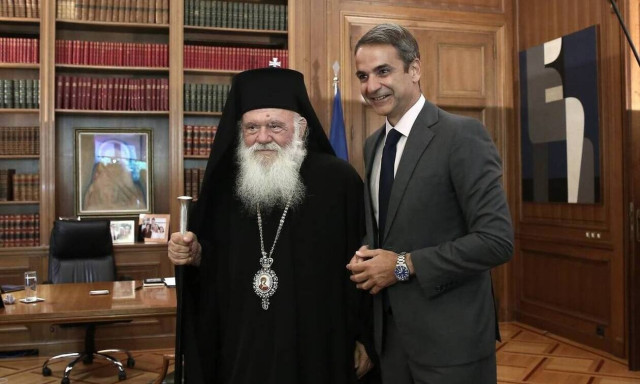 Επικοινωνία Μητσοτάκη – Ιερώνυμου: Τι ειπώθηκε για τις Εκκλησίες
