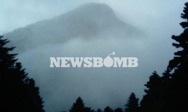 Εύβοια: Στα «λευκά» ντύθηκε το όρος Δίρφυς