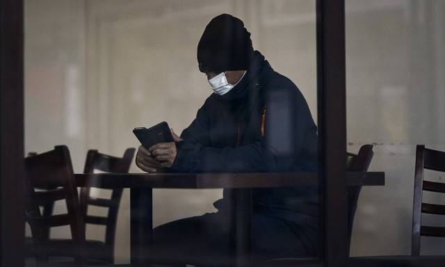 Κορονοϊός Σουηδία: «Καλπάζει» ο ιός - Αρνητικό ρεκόρ ασθενών στα νοσοκομεία