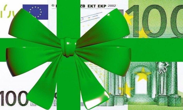 Δώρο Χριστουγέννων 2020: Πότε και πώς θα καταβληθεί - Υπολογίστε ΕΔΩ το ποσό 