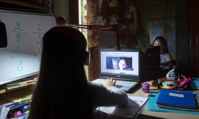 Voucher 200 ευρώ σε μαθητές και φοιτητές για την αγορά tablet ή υπολογιστή - Οι προϋποθέσεις