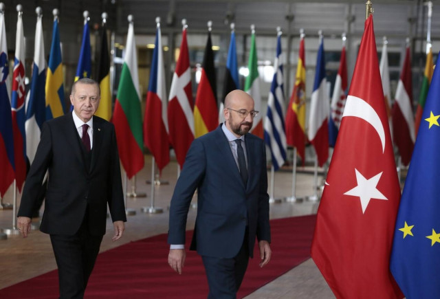 Επικοινωνία Σαρλ Μισέλ - Ερντογάν: Ανάγκη για επανέναρξη των διερευνητικών επαφών με την Ελλάδα