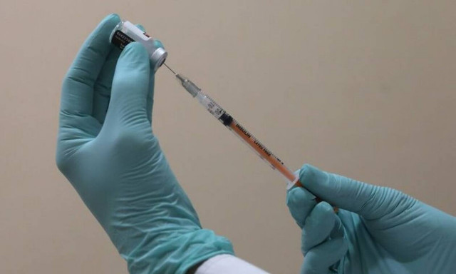 Γιατροί ΕΟΠΠΥ: Να αυξηθεί το όριο επισκέψεων λόγω εμβολιασμού – Να καλυφθούν από ΕΣΠΑ τα τεστ