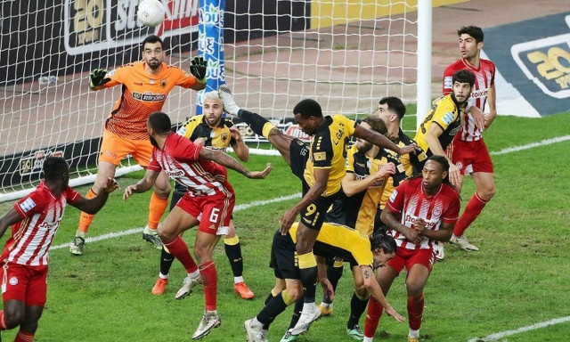 ΑΕΚ – Ολυμπιακός: Η βαθμολογία και τα highlights του ντέρμπι (video)