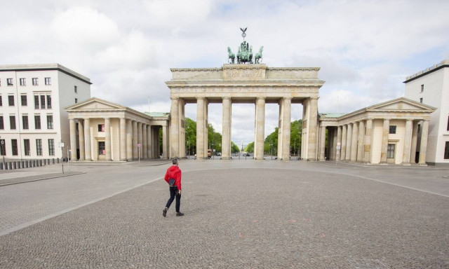 Κορονοϊός: Σε αυστηρό lockdown από σήμερα η Γερμανία  - Δραματικοί τόνοι από Μέρκελ