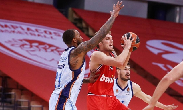 Euroleague – Ολυμπιακός: Η Βαλένθια του έκοψε τα φτερά! (videos)