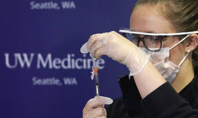 Στέλιος Πέτσας: Μόνο 300.000 η πρώτη παρτίδα εμβολίων στην Ελλάδα, αυτό είναι κακό νέο