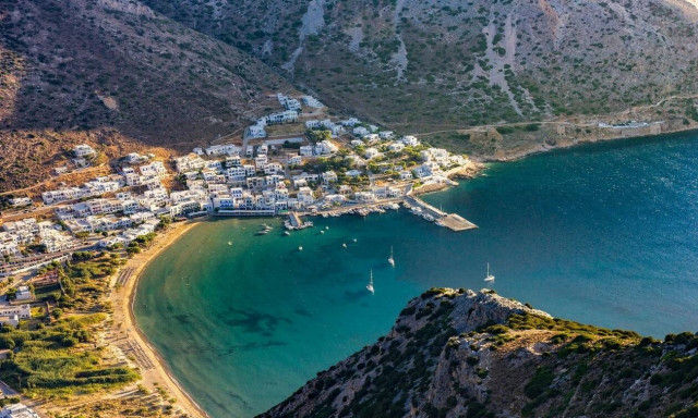 Evening Standard: Η Σίφνος βρίσκεται ανάμεσα στους ονειρικούς προορισμούς του κόσμου