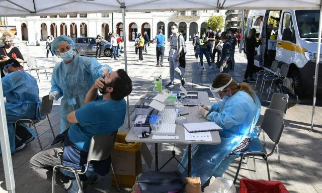 Κορονοϊός – Δυτική Αττική: Αυτές είναι οι περιοχές που έχουν μπει στο μικροσκόπιο 
