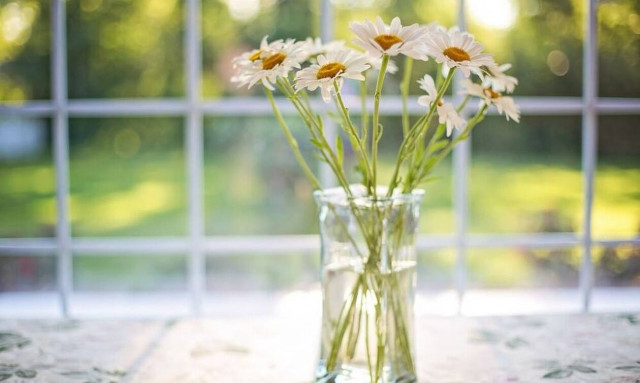 Θεσσαλονίκη: Του έφερε το βάζο στο κεφάλι επειδή δεν την άφηνε να χωρίσουν!