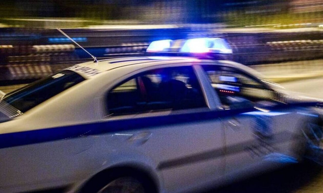 Κρήτη: Αυτοκίνητο έκανε «βουτιά» σε γκρεμό