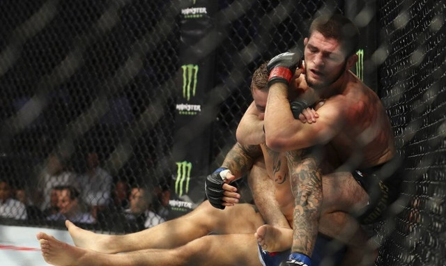 Ο Νουρμαγκομέντοφ έβγαλε νόκ άουτ τον ΛεΜπρον Τζέιμς! (video)