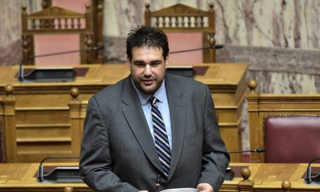 Βουλή - Λιβάνιος: Ρύθμιση 120 δόσεων με μειώσεις προσαυξήσεων για οφειλές σε Δήμους