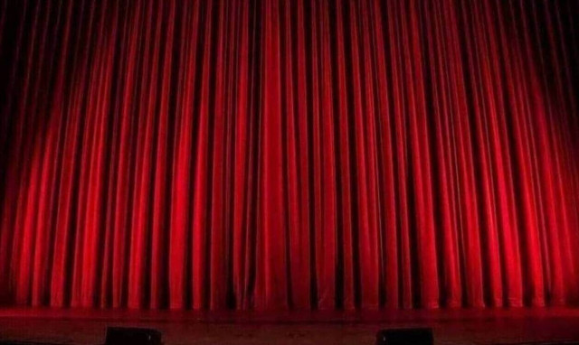 Θρήνος: Νεκρός διάσημος ηθοποιός 