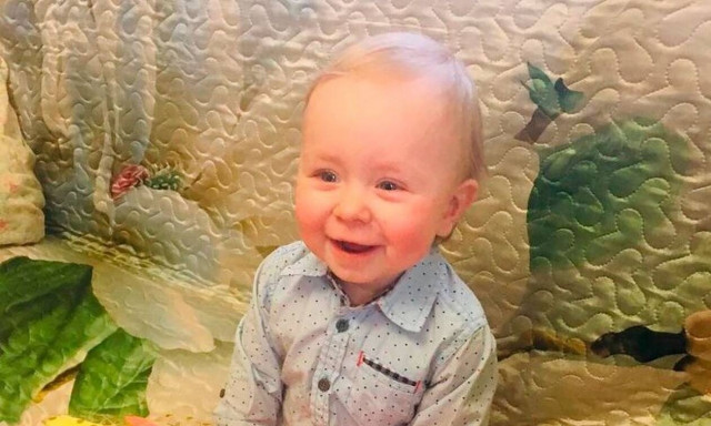 Σοκ: Στραγγάλισαν τον εγγονό τους και τον έψησαν στο φούρνο