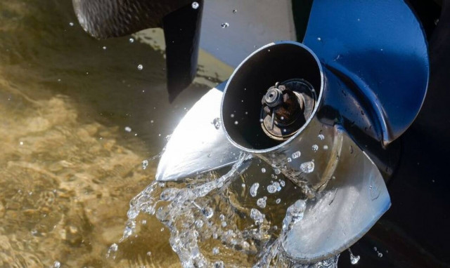 Τραγωδία: Προπέλα σκάφους κατακρεούργησε 30χρονο