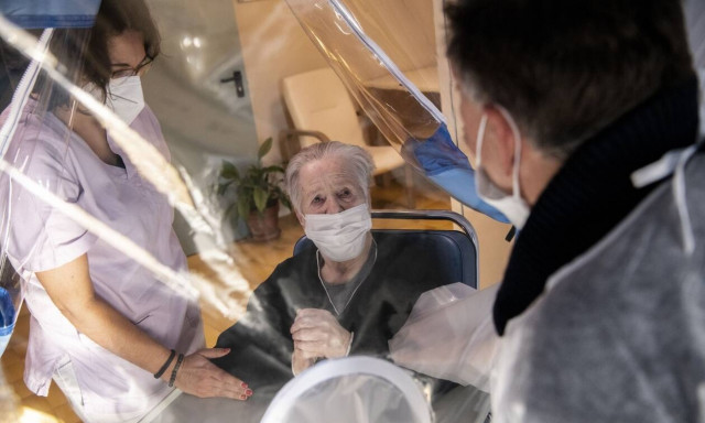 Κορονοϊός - Ιταλία: Εκτός ελέγχου η πανδημία με 553 νέους θανάτους σε 24 ώρες