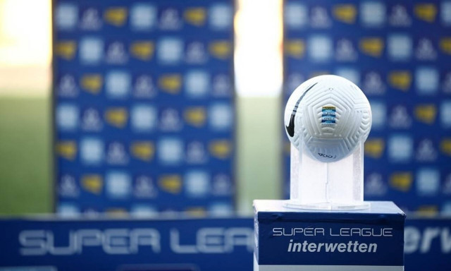 Κορονοϊός - Super League: Νέα κρούσματα και αναβολή