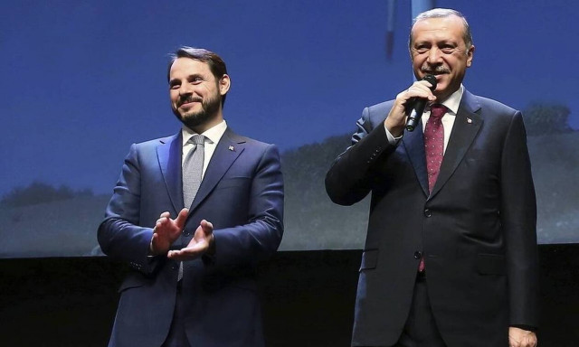 Θρίλερ με το γαμπρό του Ερντογάν: Άφαντος ο Αλμπαϊράκ - Οργιάζουν οι φήμες για την τύχη του