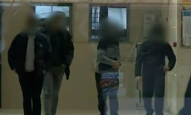 Υπόθεση ασέλγειας σε 14χρονη: Αύριο απολογούνται οι 7 ανήλικοι - Τι λέει συμμαθητής της