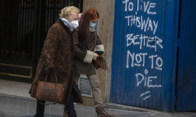 Κορονοϊός - Γώγος: Τα τέσσερα προβλήματα που μπορεί να προκύψουν από τη μετάλλαξη του ιού