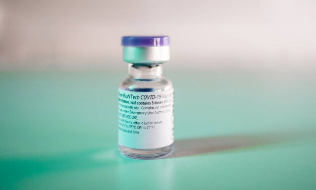 Κορονοϊός - Eμβόλιο Pfizer: «Πράσινο» φως από την Κομισιόν