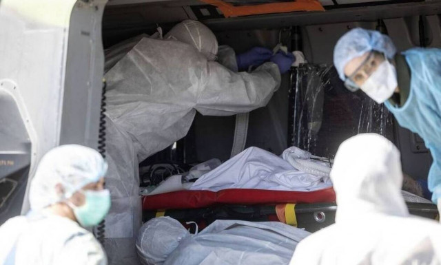 Ελβετία: Καραντίνα και απαγόρευση εισόδου για τους ταξιδιώτες από τη Βρετανία