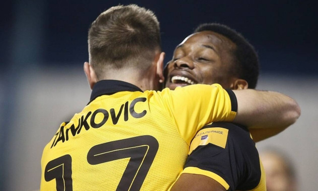 Super League - ΑΕΚ: Σκόραρε ξανά με απευθείας κόρνερ! - Δείτε όλα τα γκολ (videos)