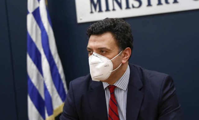 Κικίλιας: Μονιμοποιούνται 4.000 νοσηλευτές και γιατροί του ΕΣΥ στις ΜΕΘ