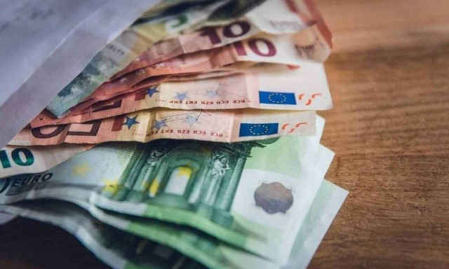 Πρόωρη σύνταξη: Τελευταία ευκαιρία για «έξοδο» πριν τα 62 (αναλυτικοί πίνακες - παραδείγματα)