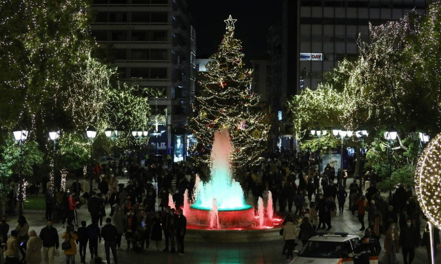 Καμπανάκι από τον Εξαδάκτυλο για τον κορονοϊό: Το δεύτερο κύμα είναι εδώ και φουσκωμένο