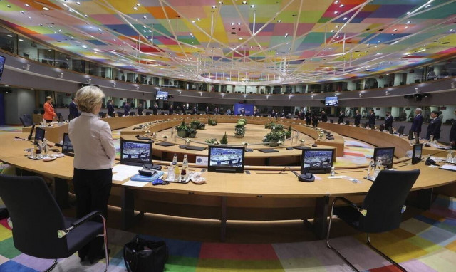 Σύνοδος Κορυφής: Όχι μόνο δεν επέβαλαν κυρώσεις στην Άγκυρα αλλά την πλήρωσαν και από πάνω