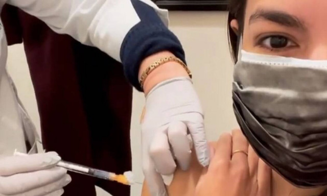 Εμβόλιο κορονοϊού: Καρέ – καρέ η διαδικασία – Πώς γίνονται οι εμβολιασμοί