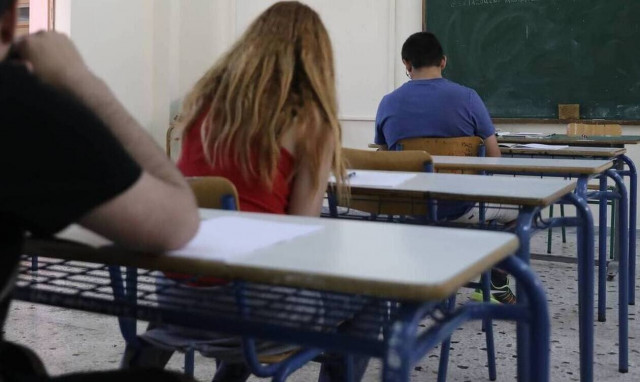 Πανελλαδικές εξετάσεις: Το χρονοδιάγραμμα των αλλαγών για βάσεις και αριθμό εισακτέων