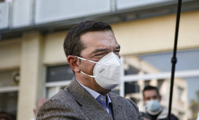 Τσίπρας: Το «ευαγγέλιο Πισσαρίδη» λέει να κλείσουν οι μικρομεσαίες επιχειρήσεις
