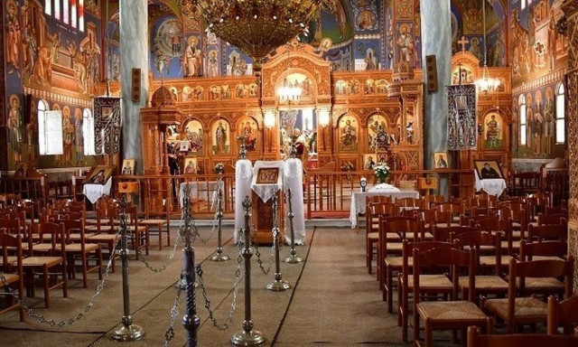 Κορονοϊός: «Έβρεξε» πρόστιμα σε πιστούς χωρίς μάσκες στη Θεσσαλονίκη