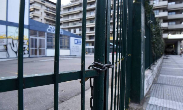 Κορονοϊός - Σαρηγιάννης: Πρόωρο το άνοιγμα των σχολείων - Δεν μπορούμε να ανοίξουμε με 800 κρούσματα