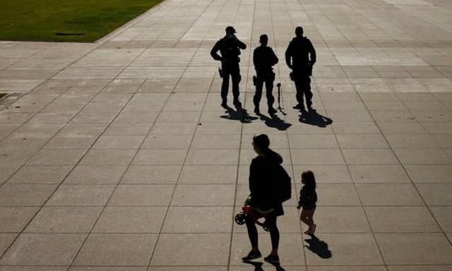 Όταν τα Χριστούγεννα νίκησαν έναν πόλεμο αλλά όχι την πανδημία