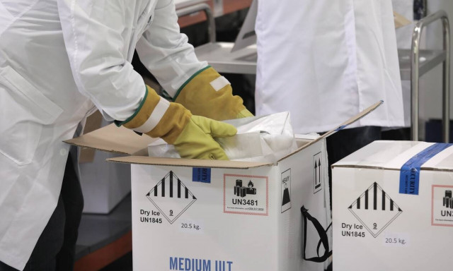 Εμβόλιο κορονοϊού: Πότε και πώς θα εμβολιαστείτε - Πώς θα κλείνετε ραντεβού