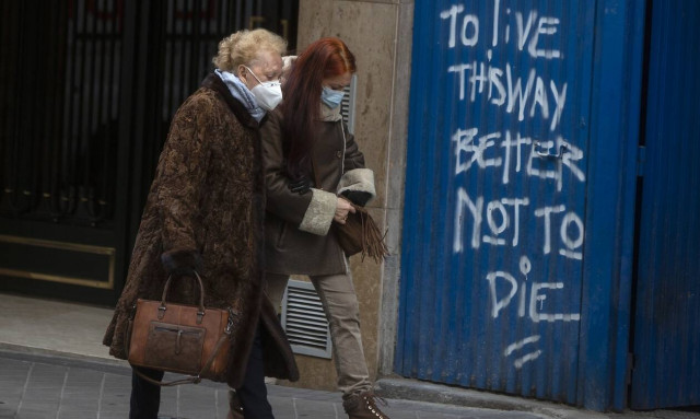 Μετάλλαξη κορονοϊού: Αγωνία στην Ευρώπη -Το «στέλεχος του Λονδίνου» εντοπίστηκε σε Ισπανία - Σουηδία