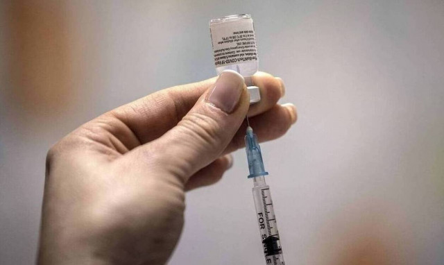 Εμβόλιο κορονοϊού: Ιστορική μέρα! Σε Μητσοτάκη, Σακελλαροπούλου και αρχηγούς οι πρώτες δόσεις