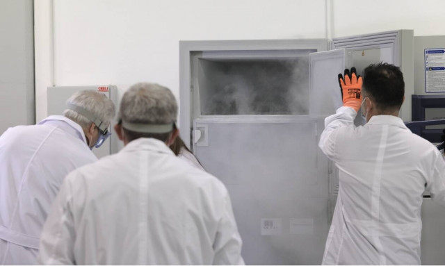 Εμβόλιο κορονοϊού: Αυτή είναι η νοσηλεύτρια που θα εμβολιαστεί πρώτη στην Ελλάδα