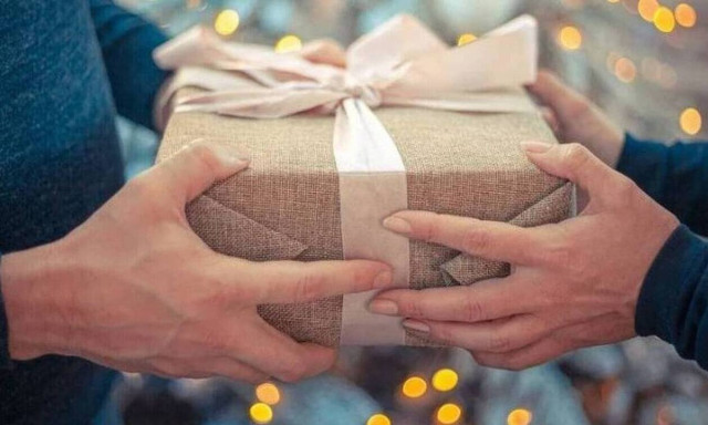 Εορτολόγιο: Ποιοι γιορτάζουν σήμερα Κυριακή 27 Δεκεμβρίου