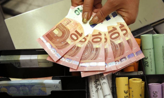 Πόσο θα κερδίσουν οι μισθωτοί του ιδιωτικού τομέα από την αναστολή της εισφοράς αλληλεγγύης