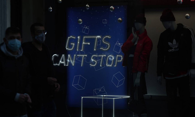 Παπαθανάσης: Όσοι έχουν προβλήματα με αλλαγές προϊόντων μετά το click away να καλούν το 1520