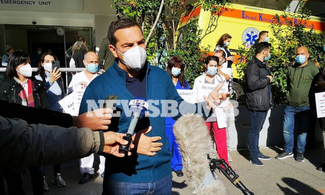 Τσίπρας: Η διαχείριση της κυβέρνησης προκαλεί ανασφάλεια – Το εμβόλιο, όμως, είναι ασφαλές